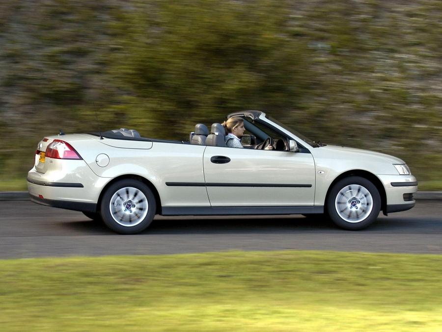  Saab 9-3 1.8t Convertible 2003 года  (UK) (фото 9 из 12)